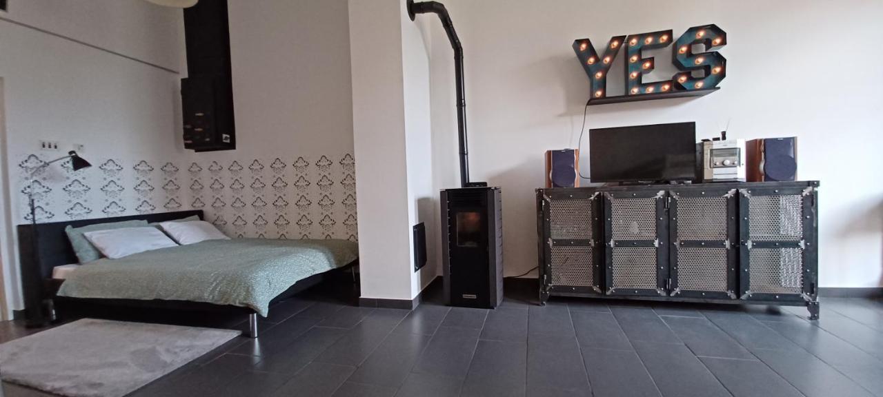 Studio Apartman Ada Samobor Exterior photo